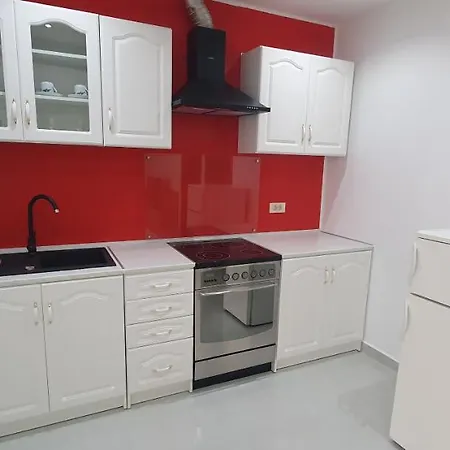 Apartma Vlado *